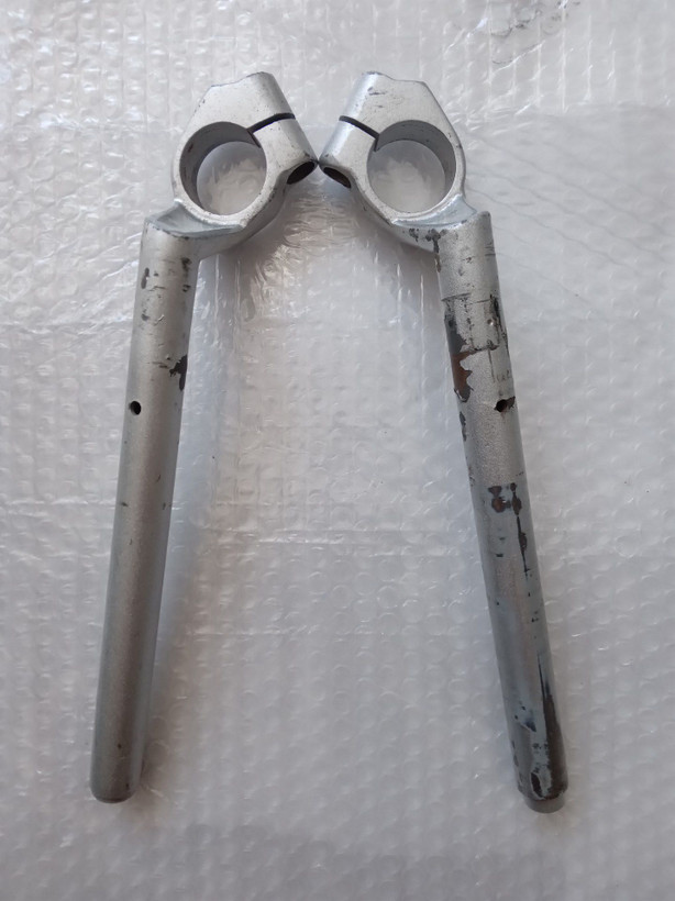 فرمان موتور سیکلت مگلی ۲۰۰ سمت راست و چپ (استوک)